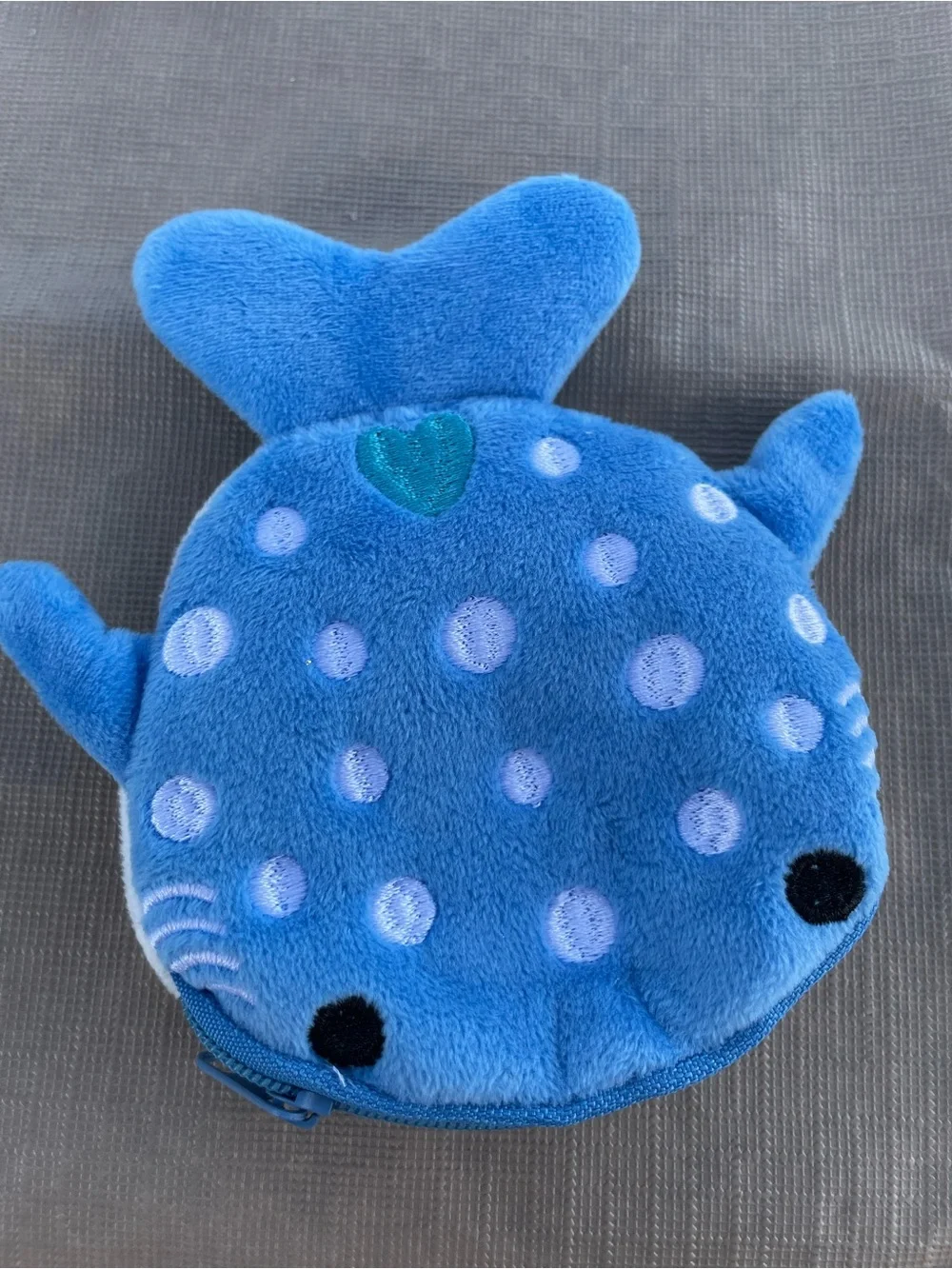 Blue Plush Fish Coin Pouch - Soft Polka Dot Pet-Themed Wallet